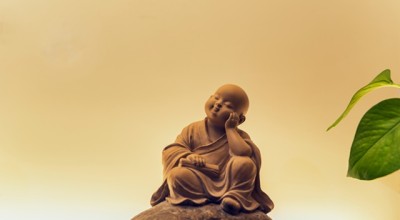 南昌订婚择吉日哪个网站好 南昌市订婚男方要准备什么？