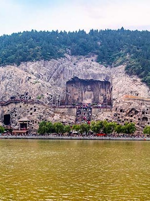 订婚黄历吉日查询表最新 择吉日订婚？